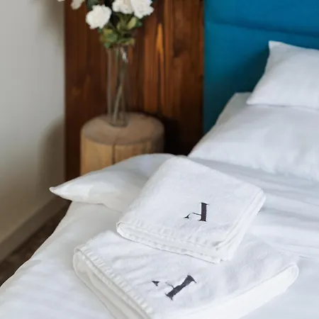 Avenue Aparthotel *