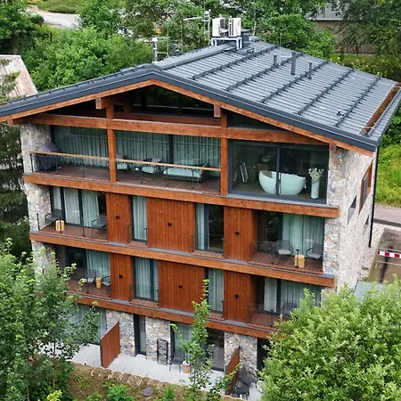 Avenue 3* Špindlerŭv Mlýn